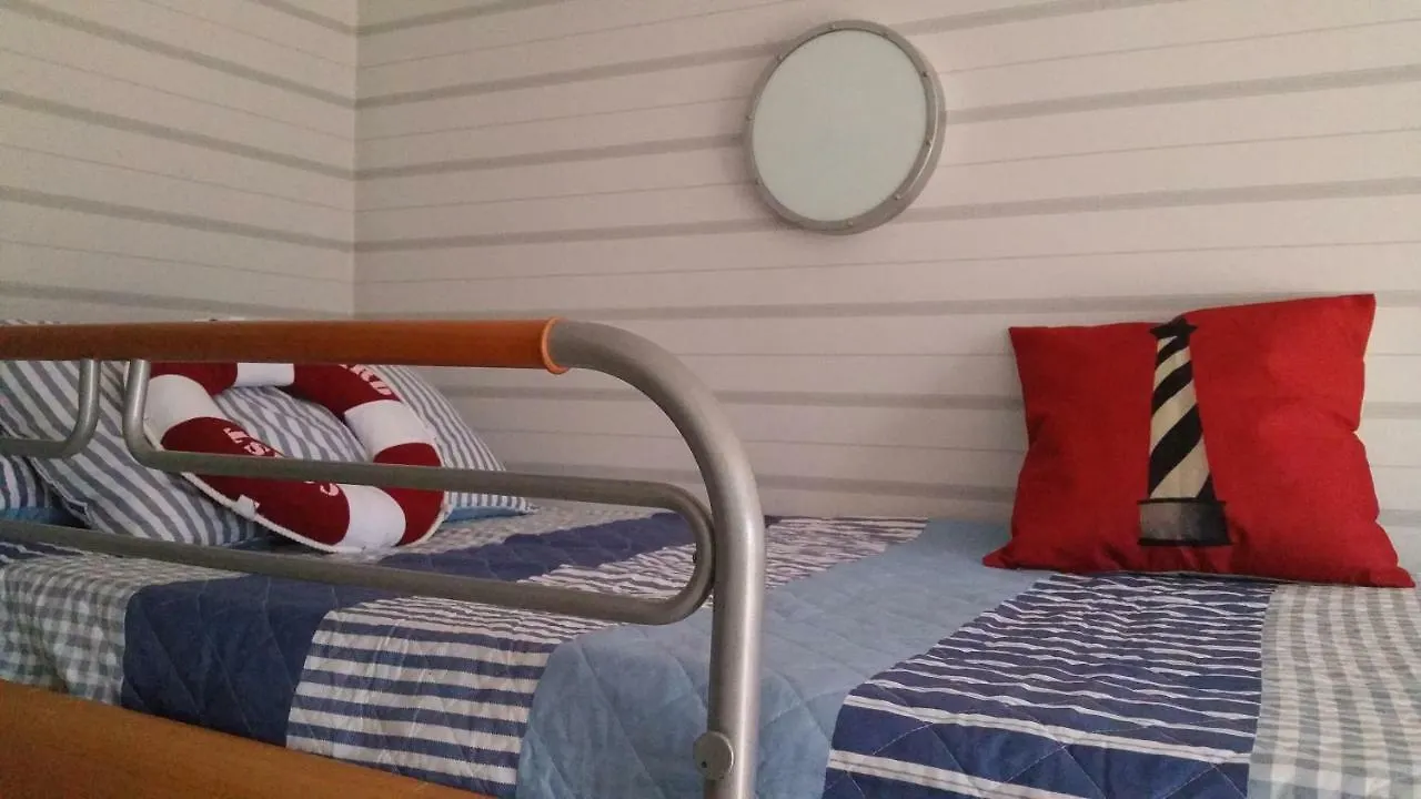 Apartament Atico Olimpo Torre Del Mar 0*,  Hiszpania